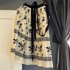 Erica Tanov embroidered midi skirt. Size 2.